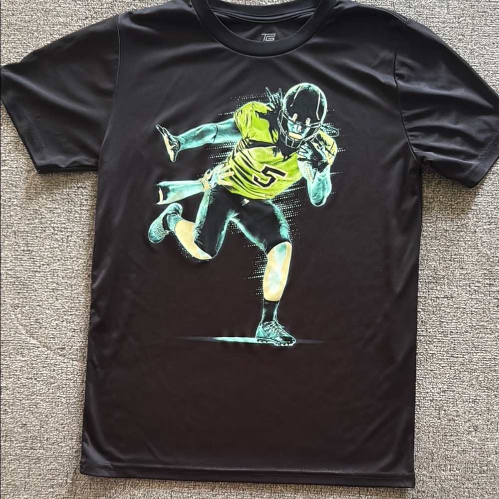 Tek Gear Black and Yellow Short Sleeve Tee